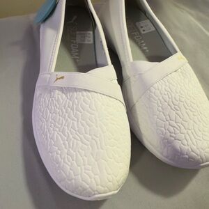 Puma Women's White Textured Slip-On Sneakers